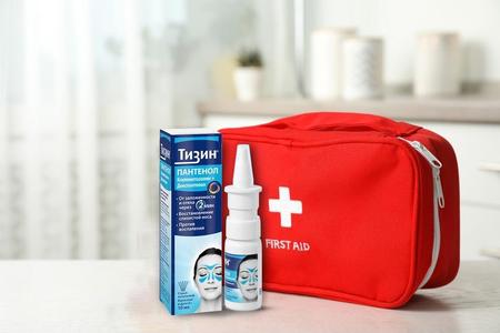 Фото Тизин Пантенол, спрей назальный 0.1 мг+5 мг/доза, 10 мл